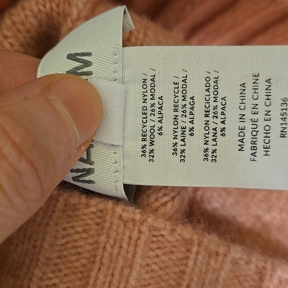 NEW Naadam Wool Alpaca Cable Knit Cutout Cut Out Neck Turtleneck Sweater Rose S - Picture 6 of 7